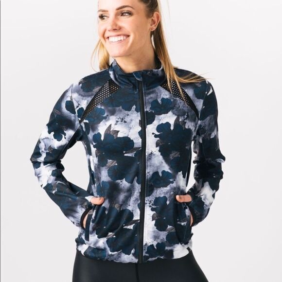 𝅺ZYIA Active Blue Floral Pro Trainer Jacket Full Zip Size Small - Picture 1 of 8
